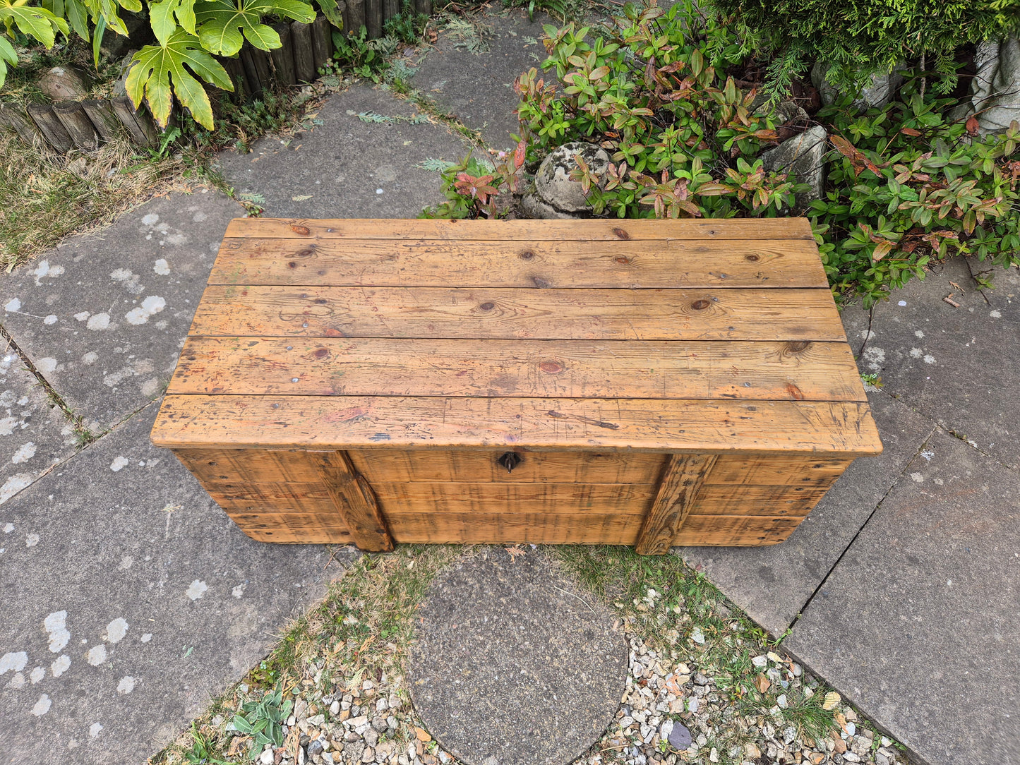 Vintage Rustic Pine Box Crate