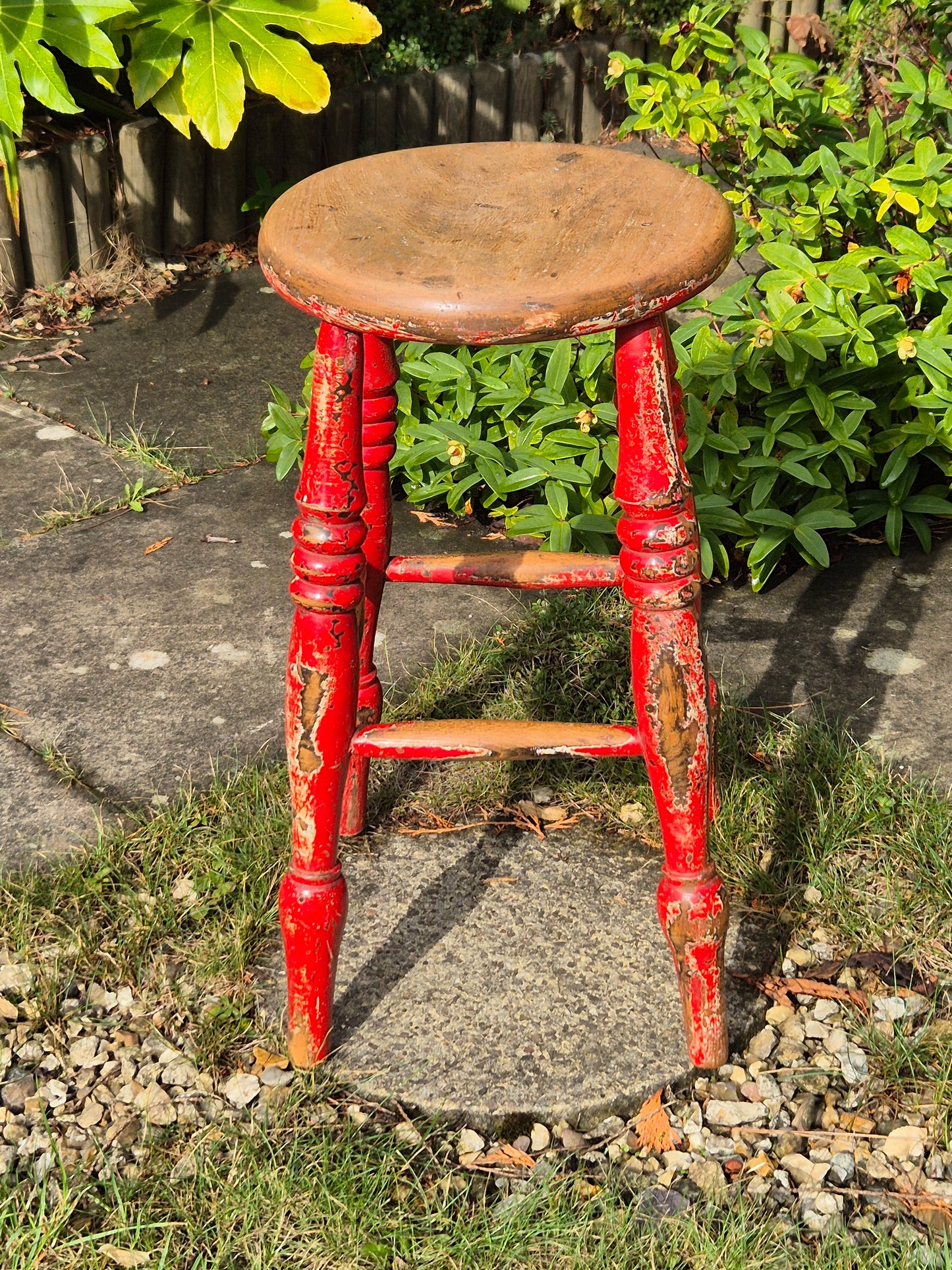 Antique Elm Top Stool Round Top, Turned Legs Country Farmhouse Red