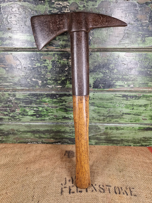 Vintage WW2 PERKS ARP 1940 Fireman's Axe