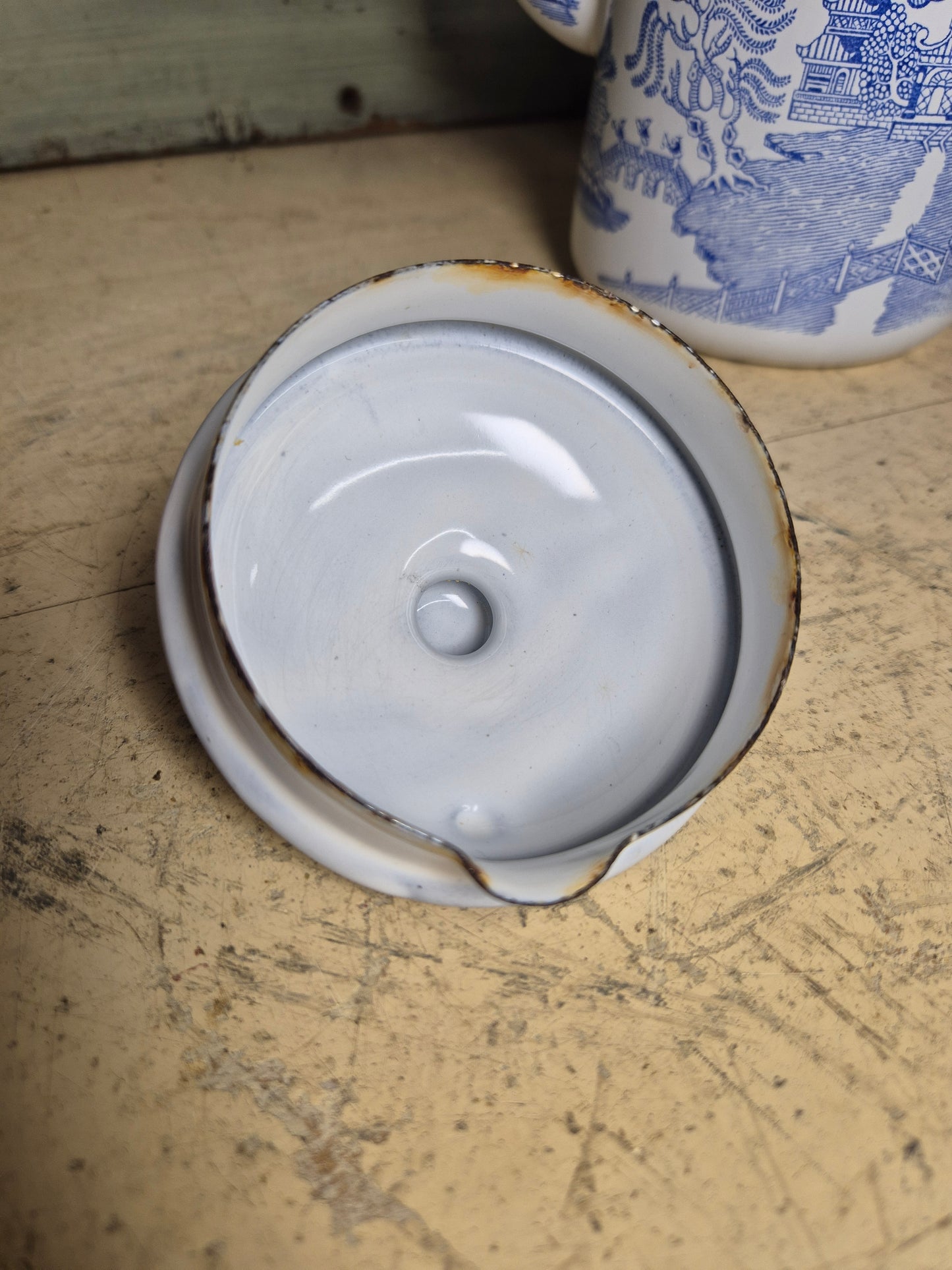 Vintage Blue Willow Enamelware Coffee Pot With Lid Enamel Ware English - Postage Included