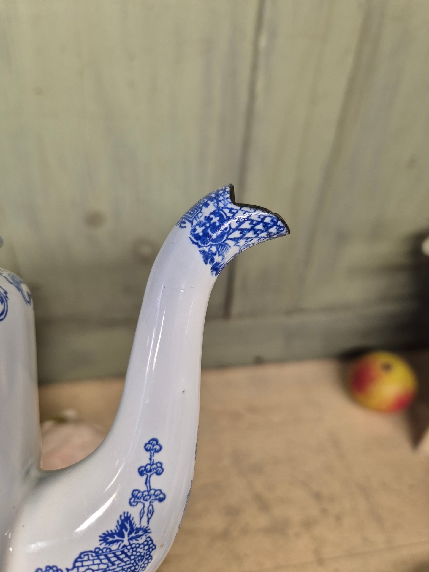 Vintage Blue Willow Enamelware Coffee Pot With Lid Enamel Ware English - Postage Included