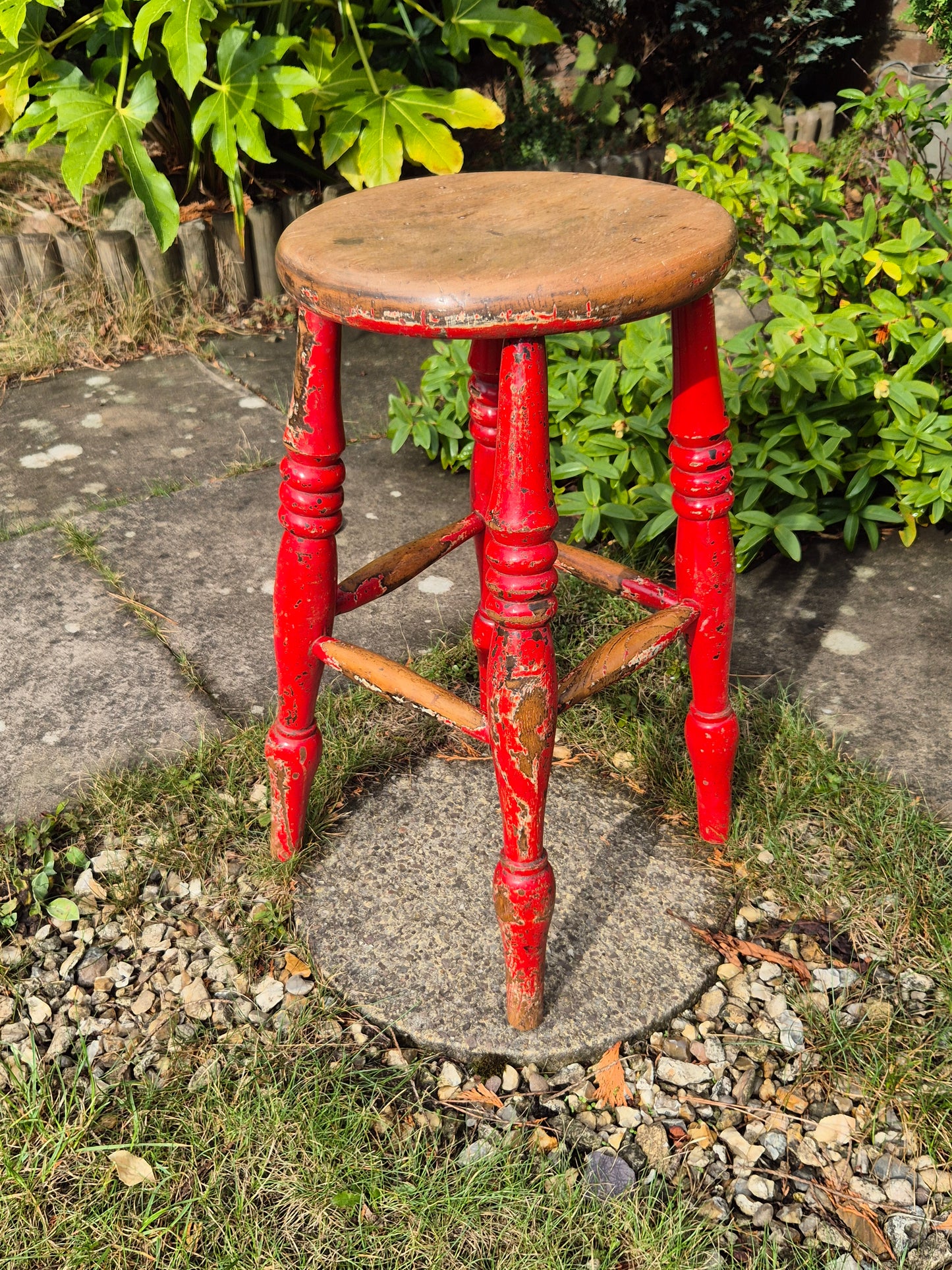 Antique Elm Top Stool Round Top, Turned Legs Country Farmhouse Red