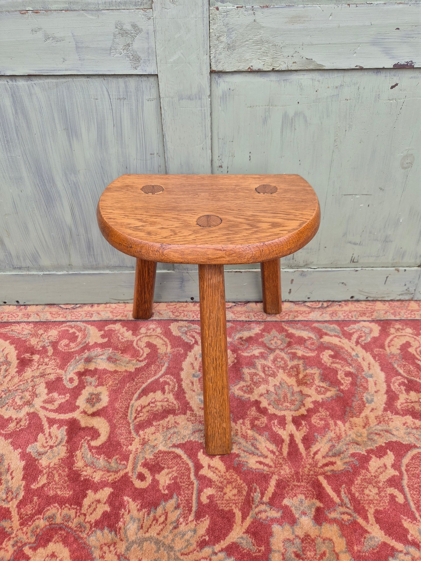 Vintage Oak Tripod Milking Stool Pedestal Barn Country Plant Stand