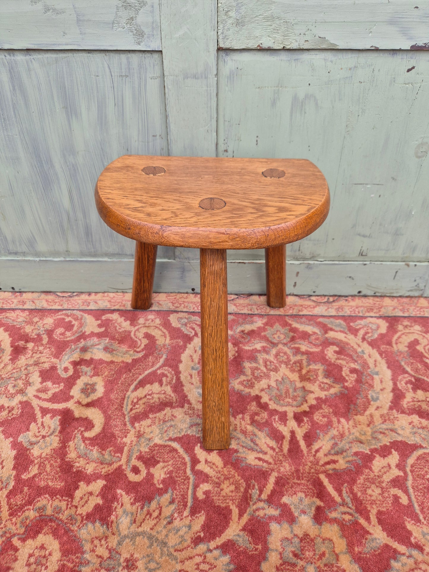 Vintage Oak Tripod Milking Stool Pedestal Barn Country Plant Stand