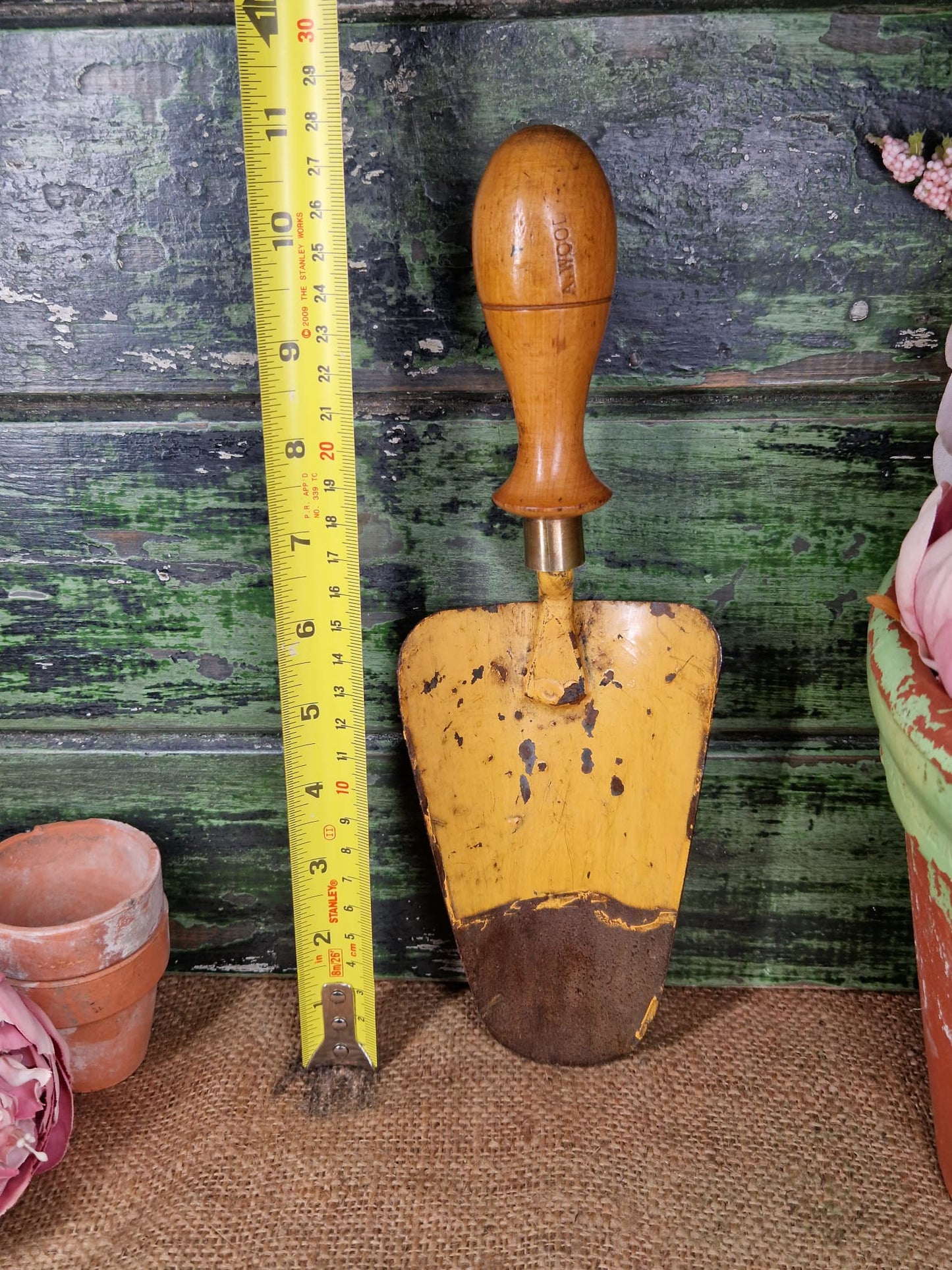 Vintage Garden Hand Trowel Yellow Chippy Paint