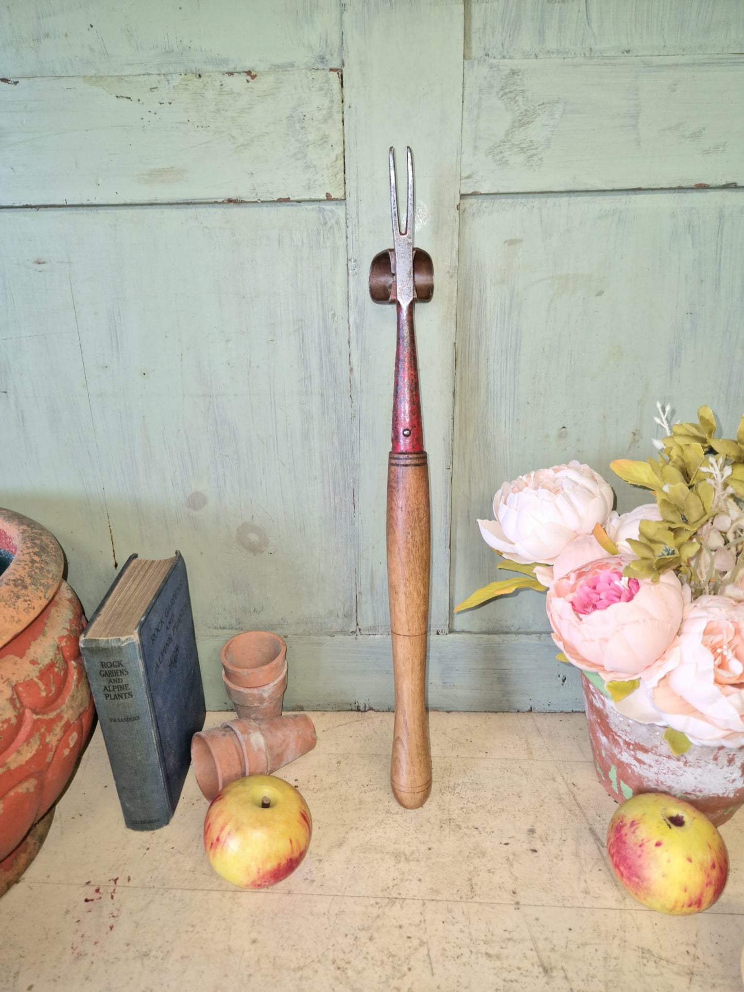 Vintage Garden Weeder Daisy Grubber Weeding Tool