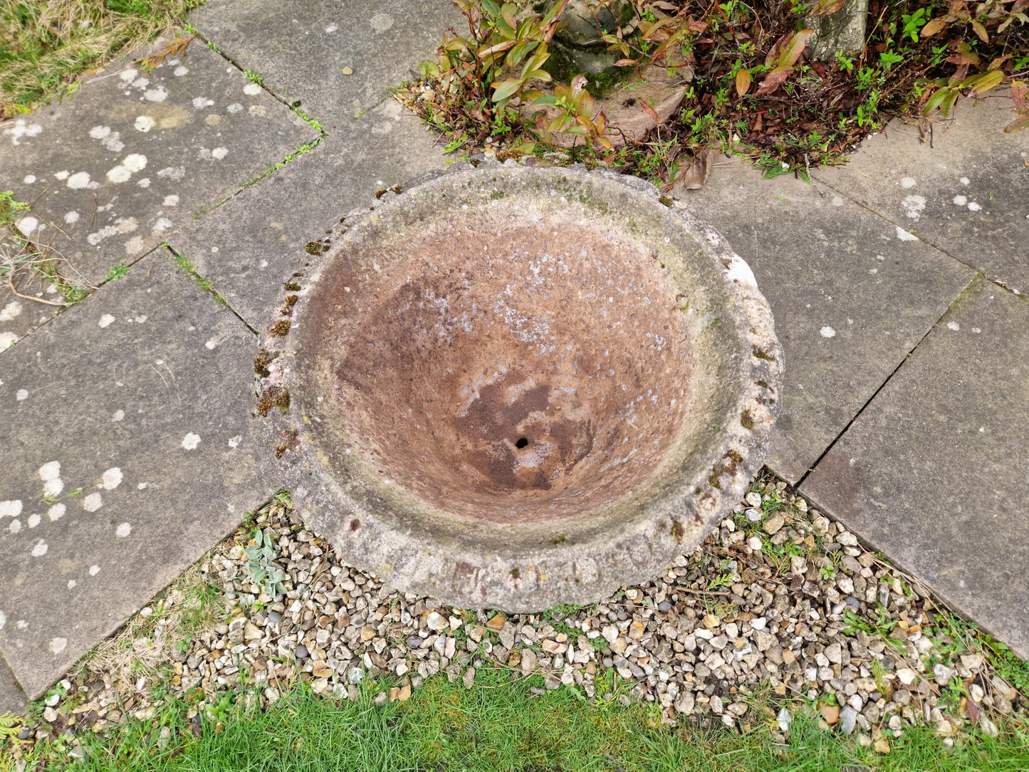 Beautiful Vintage Garden Urn Planter Trough