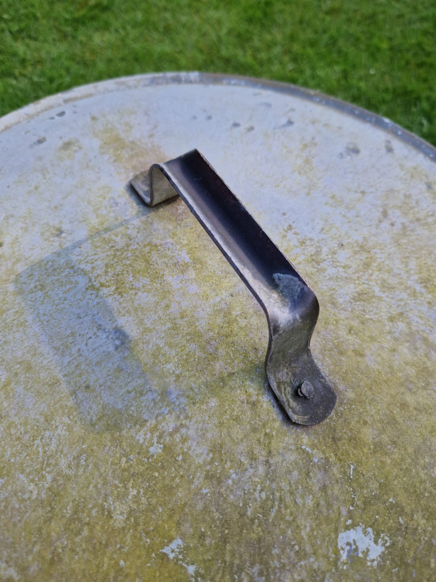 Vintage galvanised Heavy Duty Dustbin With Lid & Handles Dated 1971