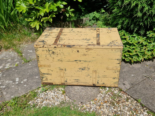 Vintage Pine Blanket Box