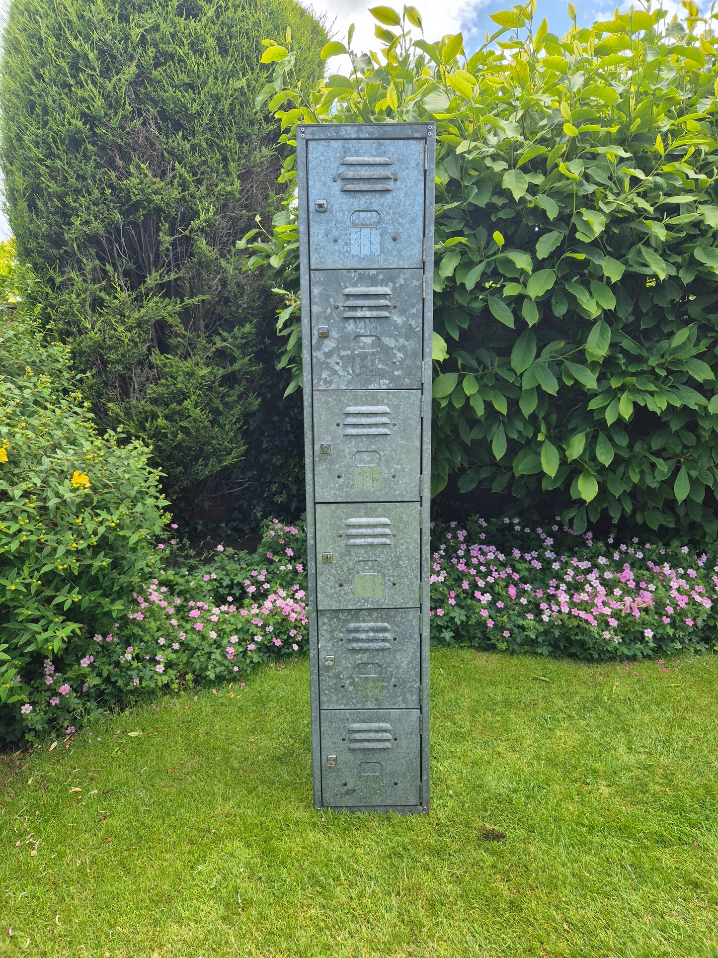 Galvanised lockers - In The Malthouse Collective Antiques Centre Stroud