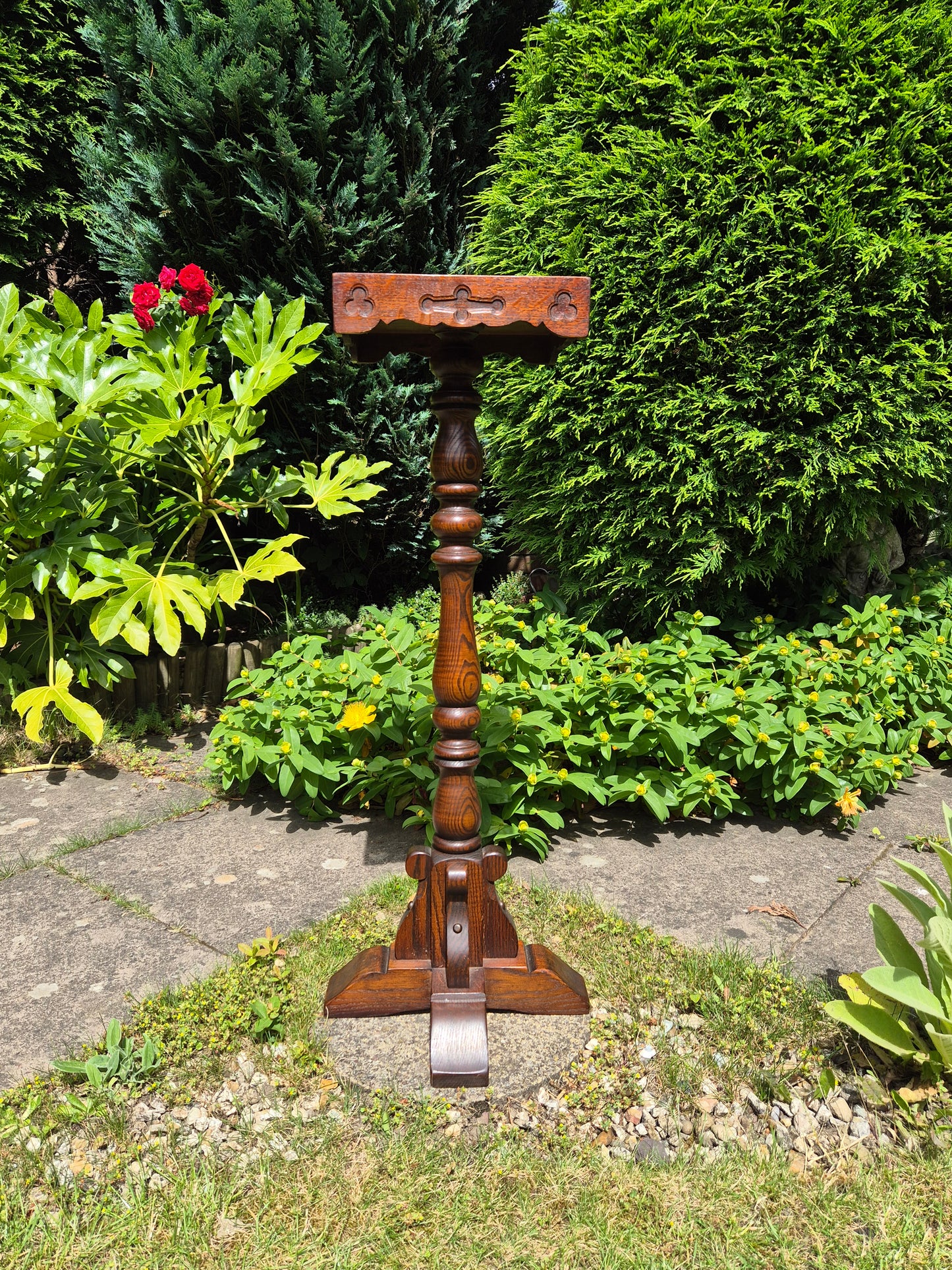 Vintage Old Charm plant stand - In The Malthouse Collective Stroud GL6 6NU