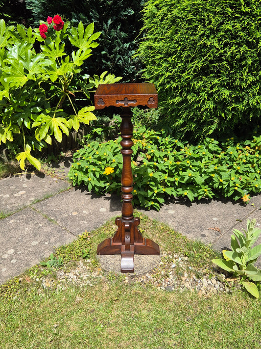 Vintage Old Charm plant stand - In The Malthouse Collective Stroud GL6 6NU