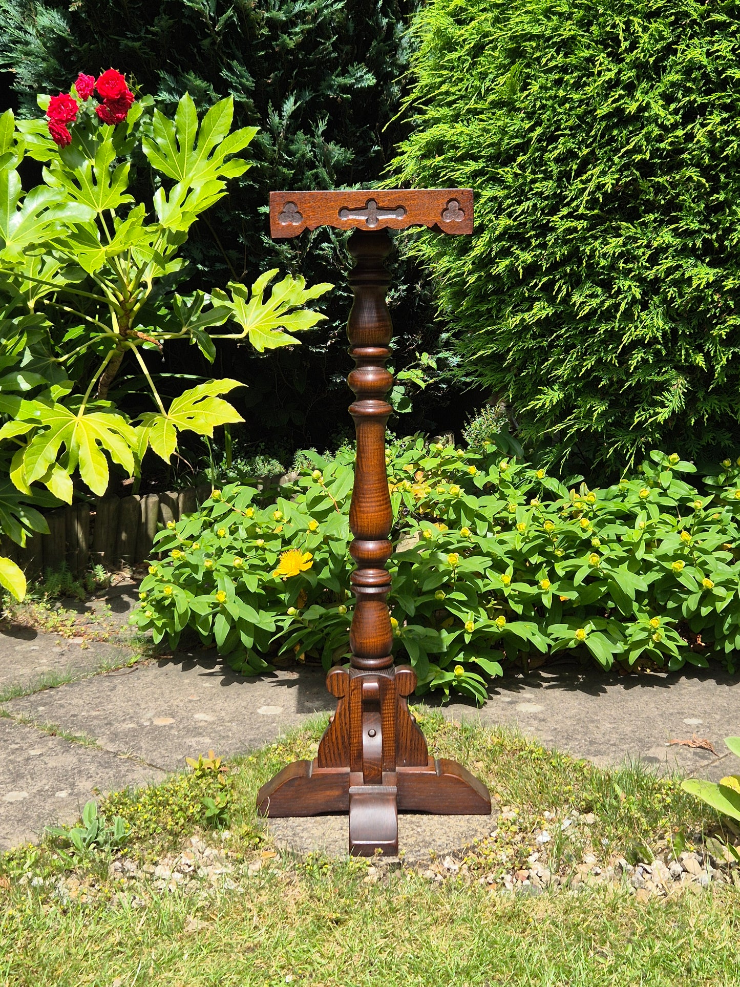 Vintage Old Charm plant stand - In The Malthouse Collective Stroud GL6 6NU